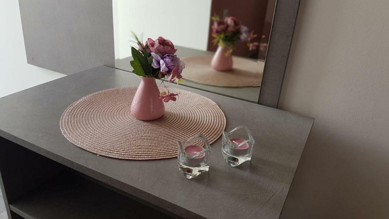 Apartmani Verica Karlobag Exteriér fotografie