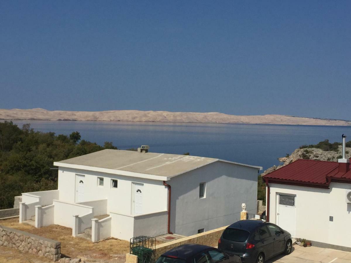 Apartmani Verica Karlobag Exteriér fotografie