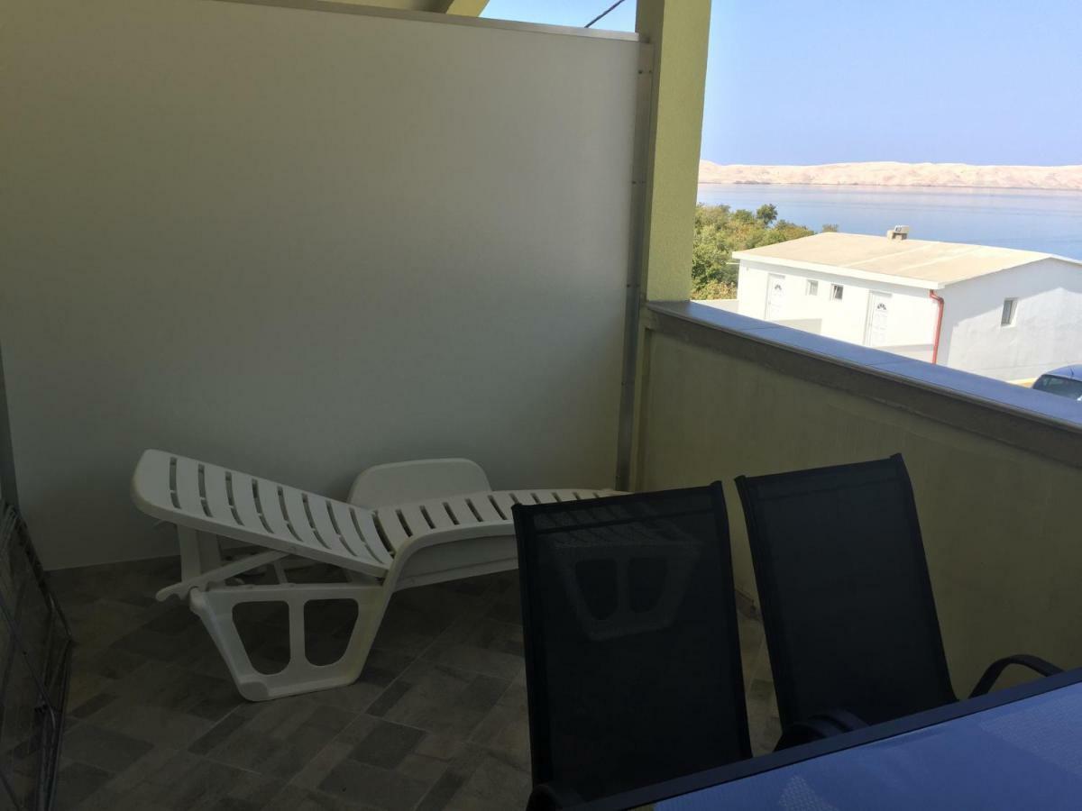 Apartmani Verica Karlobag Exteriér fotografie