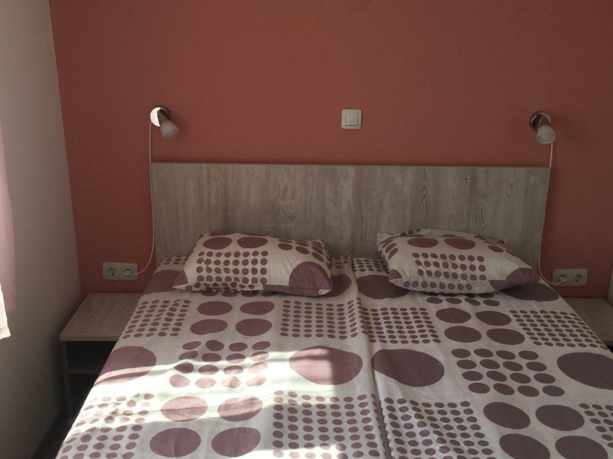 Apartmani Verica Karlobag Exteriér fotografie